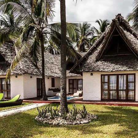 Karafuu Beach Resort & Spa-3